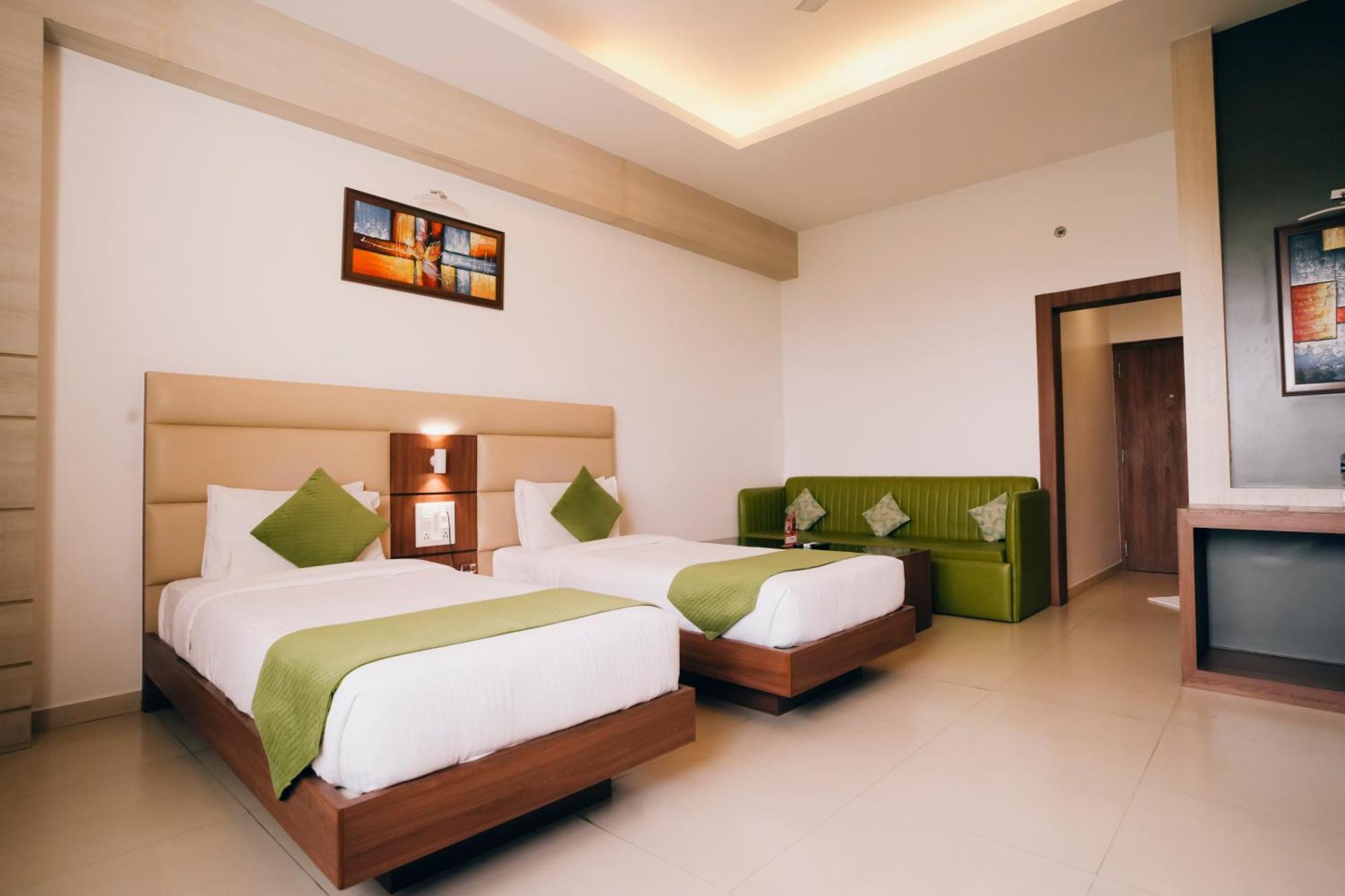 Hotel Imperial Heights à Deoghar Extérieur photo