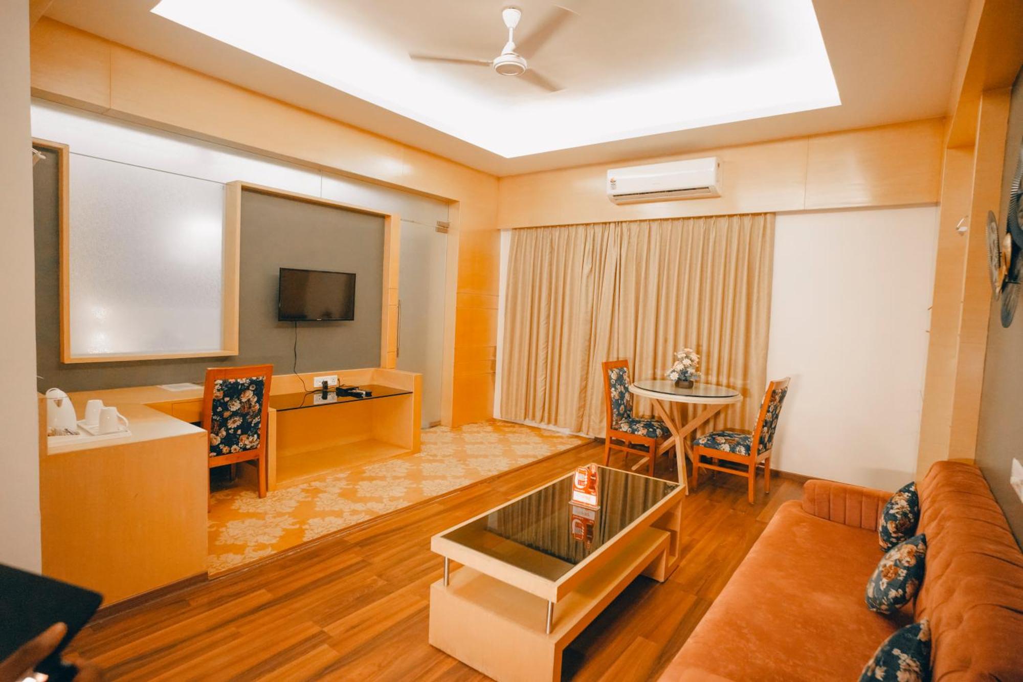 Hotel Imperial Heights à Deoghar Extérieur photo